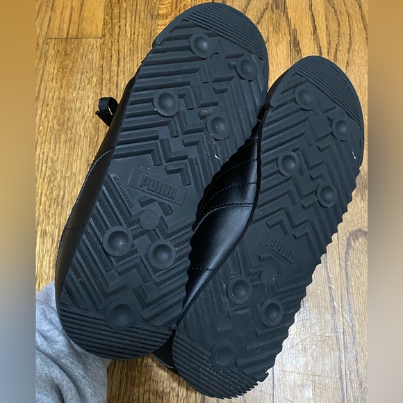 Puma Roma Shoes - Picture 7 of 9